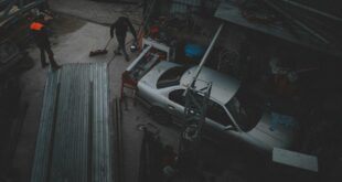 atelier de mécanique automobile